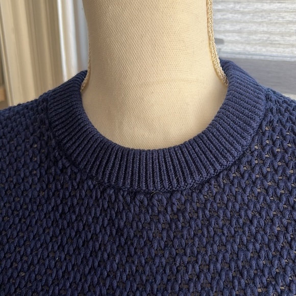 Club Monaco Short Sleeve Cobalt Blue Soft Sweater Size M - Picture 4 of 5